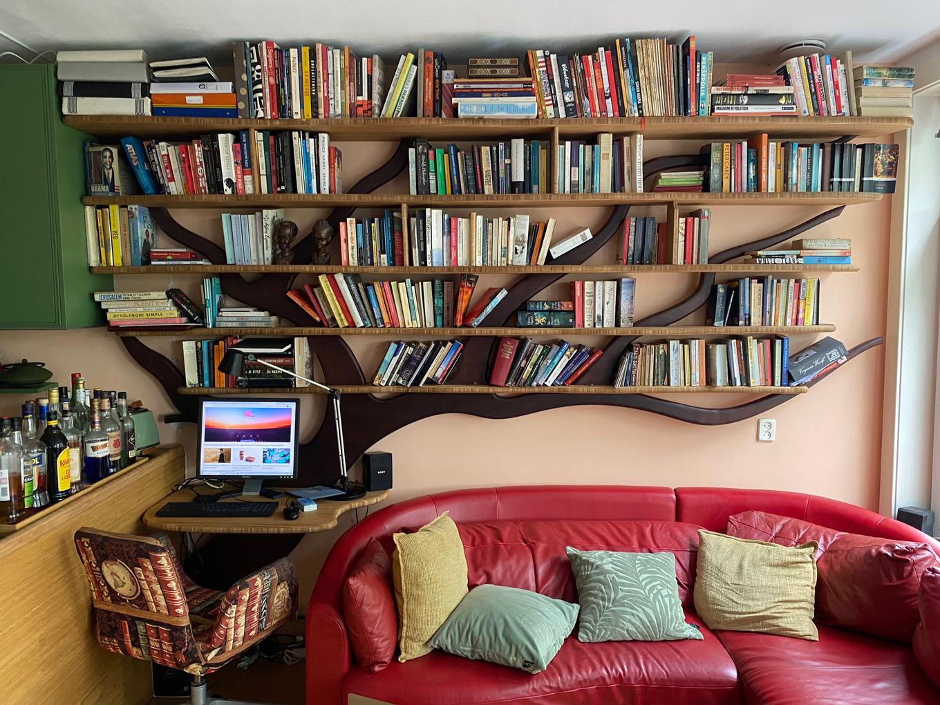 boomkast met boeken3